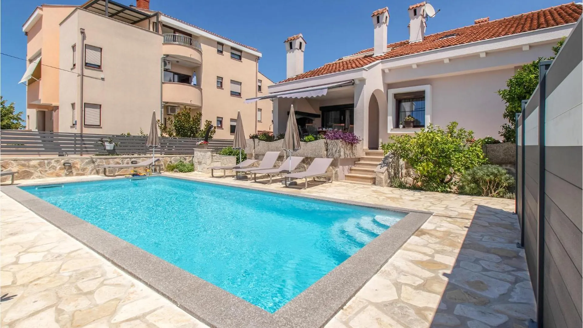 Gorgeous Home In Zadar With Heated Swimming Pool 0*,